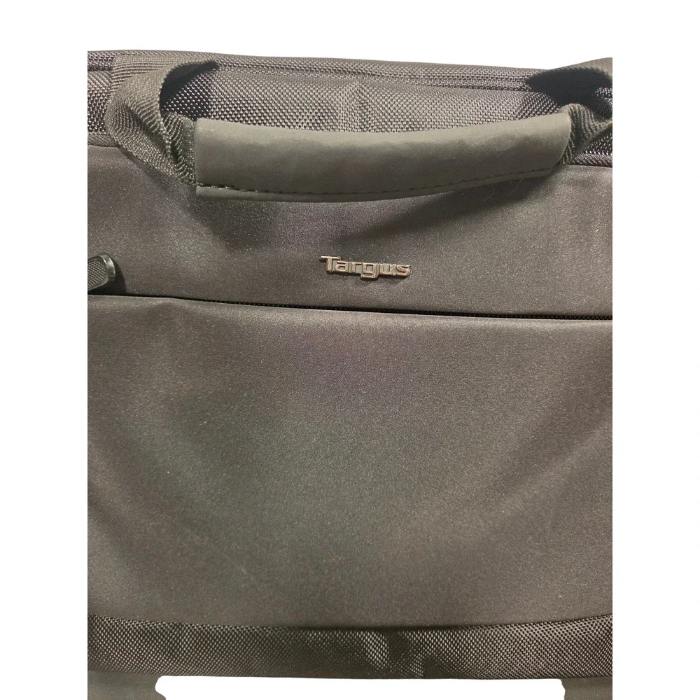 Targus Black Laptop Messenger Bag Briefcase Shoulder Strap Padded Case